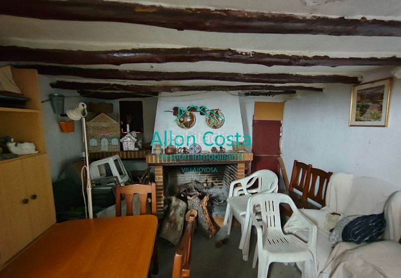 Foto eb7907a1-6f34-4bcf-99f9-f5b87d000749. Masia a Pueblo Acantilado-Lanuza Campello (el)