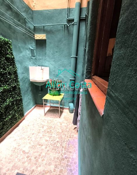 Foto e6f3f7c2-3e18-4d9d-a0b7-99c1dd475ca1. Estudi a Platja de Vila Joiosa Vila Joiosa (la)
