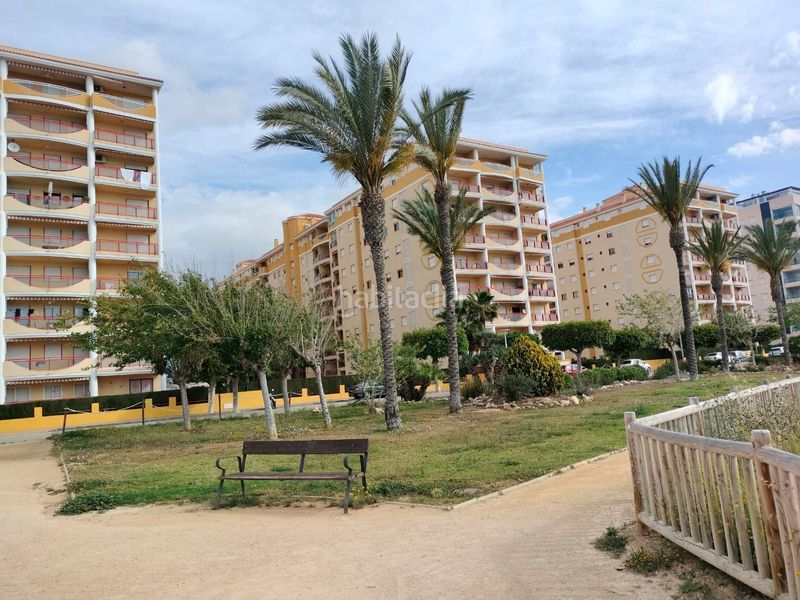 Foto b6feee66-9ff4-4ba7-9690-9472f62b1f6d. Pis amb piscina a Platja de Torres Vila Joiosa (la)