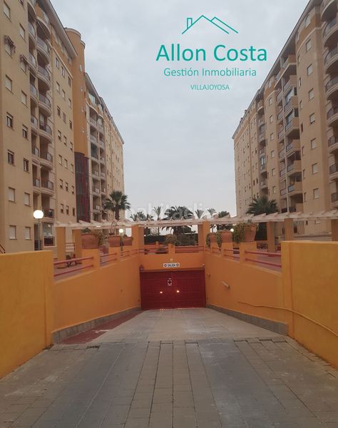 Foto bc60c34c-0aaf-4e30-a14b-83bd6b63a161. Pis amb piscina a Platja de Torres Vila Joiosa (la)