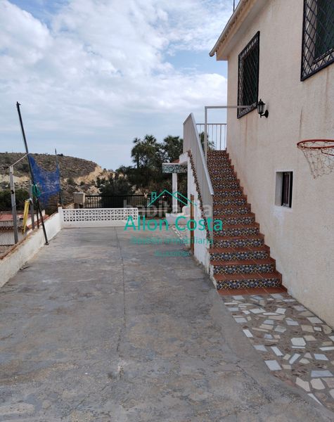 Foto 031a8d6d-e474-4609-af69-b650793c08de. Casa adossada a Pueblo Acantilado-Lanuza Campello (el)