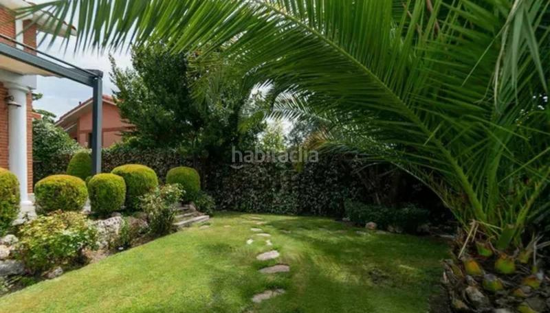 Foto 963994fe-3576-4b89-b7ae-642ab5b4cde2. Affitto chalet con camino riscaldamento parcheggio piscina in La Moraleja