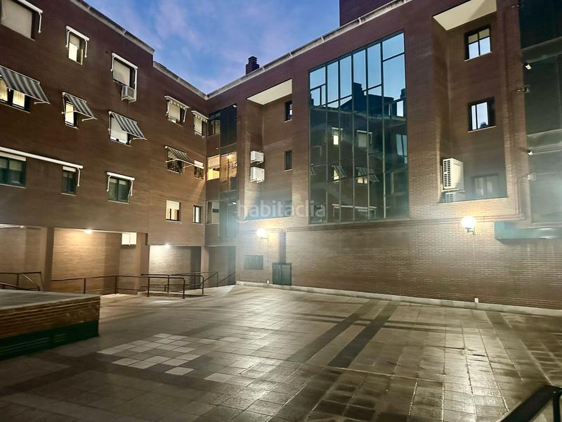 Foto 16e5a4e7-b5dc-47e4-82b6-2bcb8396f2ef. Pis amb calefacció aparcament a Montserrat-Parque Empresarial San Fernando de Henares