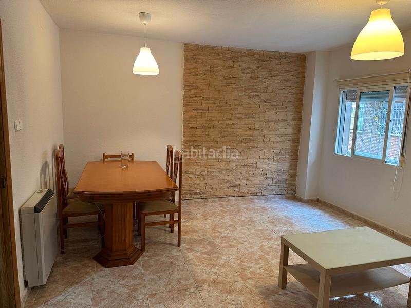 Foto 1bd4ff14-438c-4eb5-91e8-3ca0f63f6e16. Erdgeschoss mit heizung in Centro Arganda del Rey