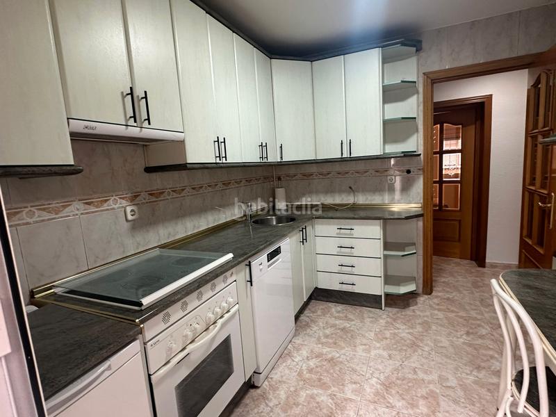 Foto 215a7eb4-78f5-4323-a4a6-2f93384f8e09. Erdgeschoss mit heizung in Centro Arganda del Rey