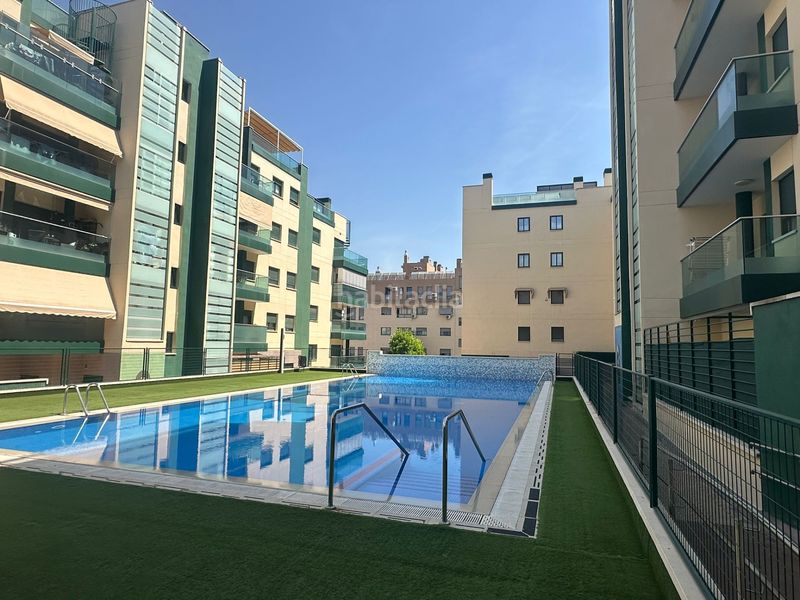 Foto 6ae3e144-3cea-47cc-bdce-3f0fc966b893. Àtic amb calefacció aparcament piscina a Centro Arganda del Rey