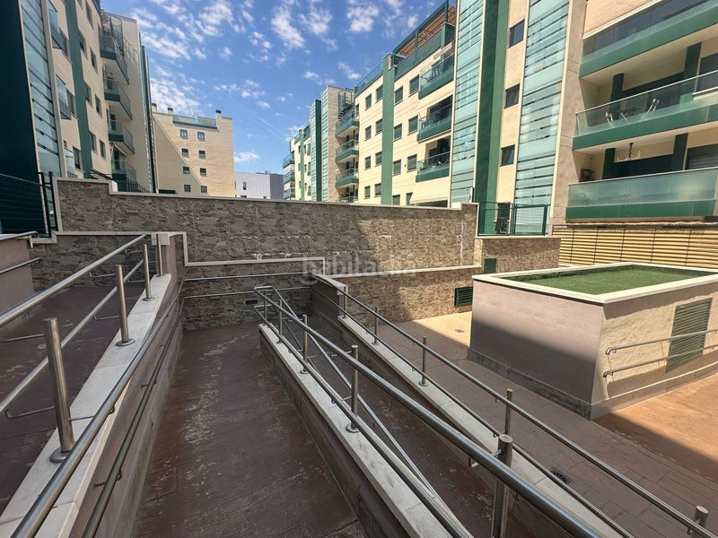 Foto f9adaf4f-ae48-4633-9c97-fcdbcf7a7e57. Àtic amb calefacció aparcament piscina a Centro Arganda del Rey