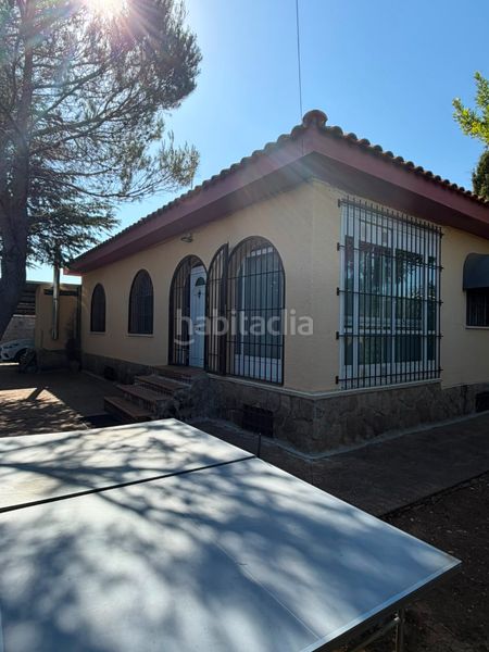 Foto 5b804ed2-69cc-41c1-ba7d-12ba050454fc. Casa amb xemeneia calefacció aparcament piscina a Nuevo Baztán