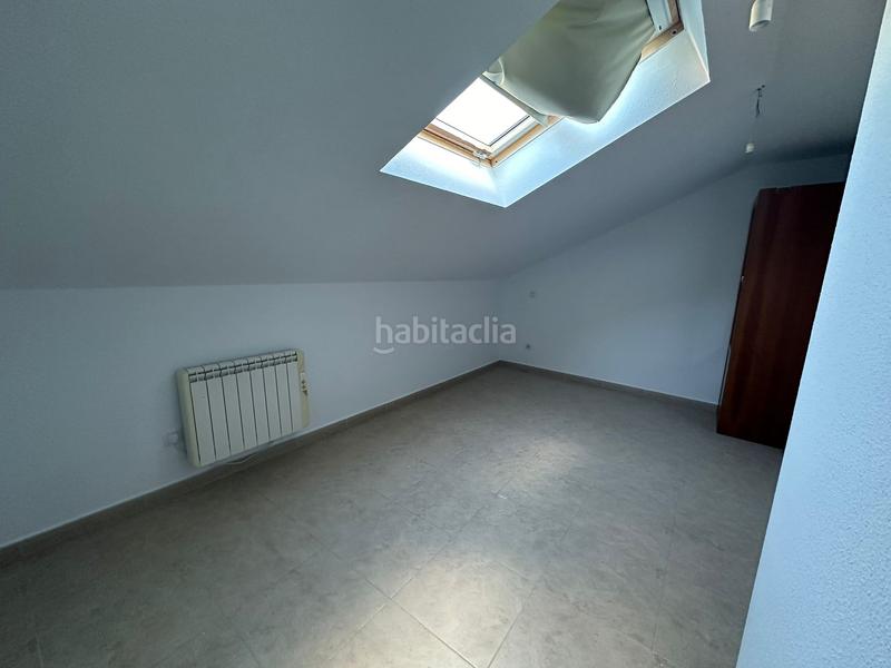 Foto 0d138fb6-1835-4980-a697-7050fa8bfdb8. Alquiler piso oprtunidad piso en venta zona residencial en Villalbilla