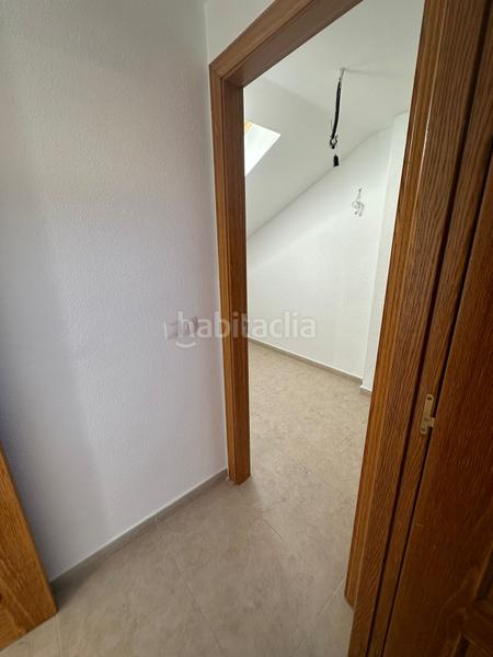 Foto 9821ef58-ba49-4c66-86ab-8ea6c3374307. Location appartement avec chauffage parking dans Villalbilla pueblo Villalbilla