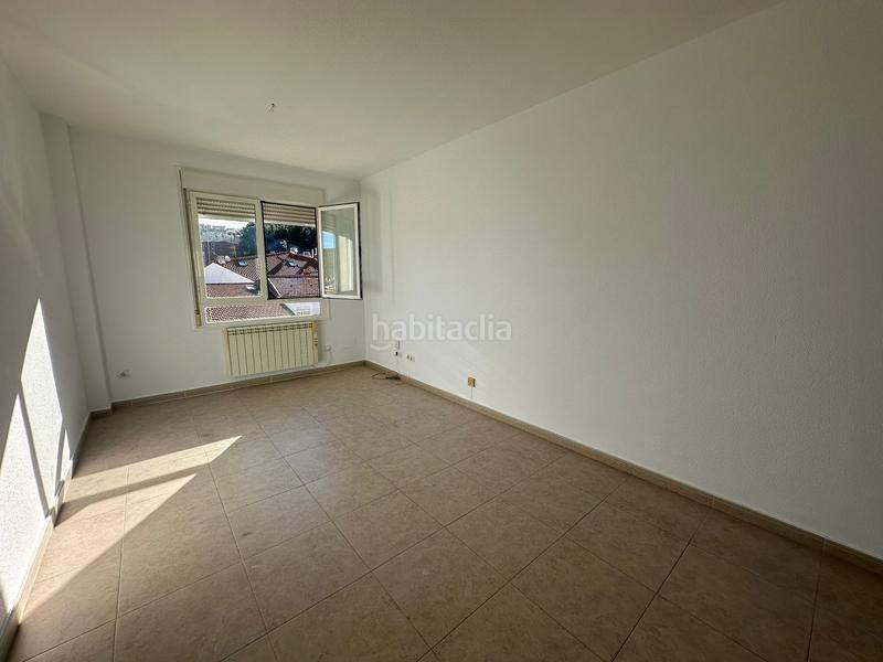 Foto 428169f8-58b3-439f-9851-59a0fe3825e3. Miete etagenwohnung mit heizung parking in Villalbilla pueblo Villalbilla