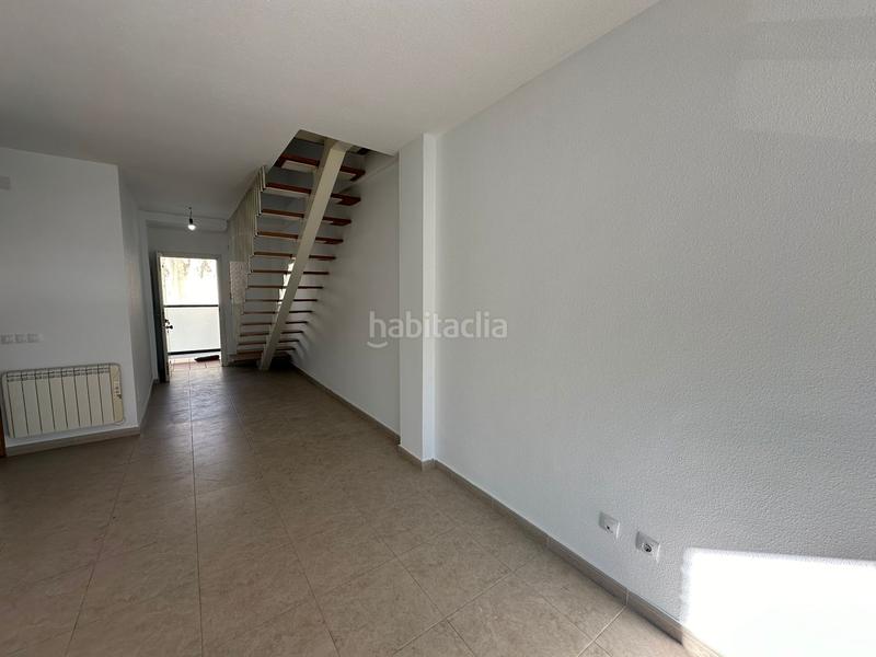 Foto 54e37ae5-d0db-4890-ad06-85ab0ae45588. Miete etagenwohnung mit heizung parking in Villalbilla pueblo Villalbilla