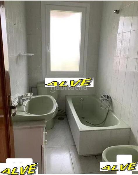 Foto aaff007f-5877-4274-a505-be65bfb7dd98. Casa  en Maliaño Camargo