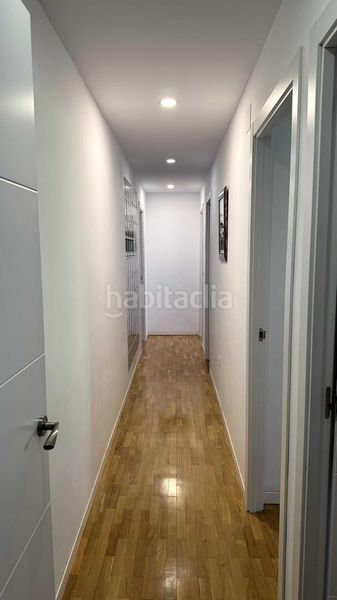 Foto 69a8aad4-80b7-46a7-a3c3-9f1bf450e41e. Pis amb calefacció aparcament piscina a Peñagrande Madrid