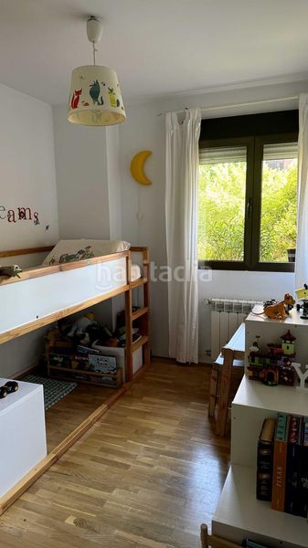 Foto bd6a5c40-8590-4af7-b33b-6498b35e4364. Pis amb calefacció aparcament piscina a Peñagrande Madrid
