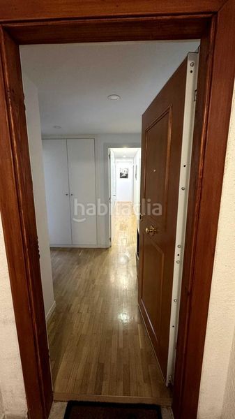 Foto f50ae80b-6947-49b2-a0cd-0c87648a3e80. Pis amb calefacció aparcament piscina a Peñagrande Madrid