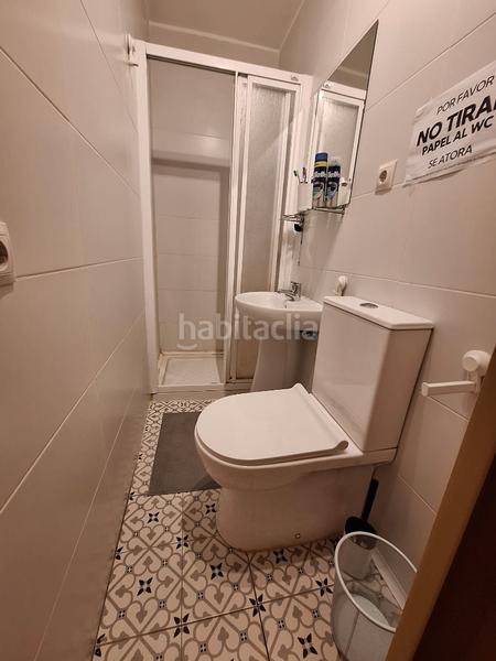 Foto e94f4699-6420-461b-9d0c-36134a04f2a4. Alquiler piso en avenida de barcelona 30 piso de 5 dormitorios en avenida barcelona para estudiantes curso escolar completo en Málaga