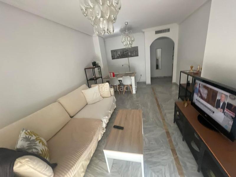 Foto 0c517c0d-e8d1-46cb-a8b8-fd41ba2432d9. Pis a calle los jazmines 11 a Nueva Andalucía centro Marbella