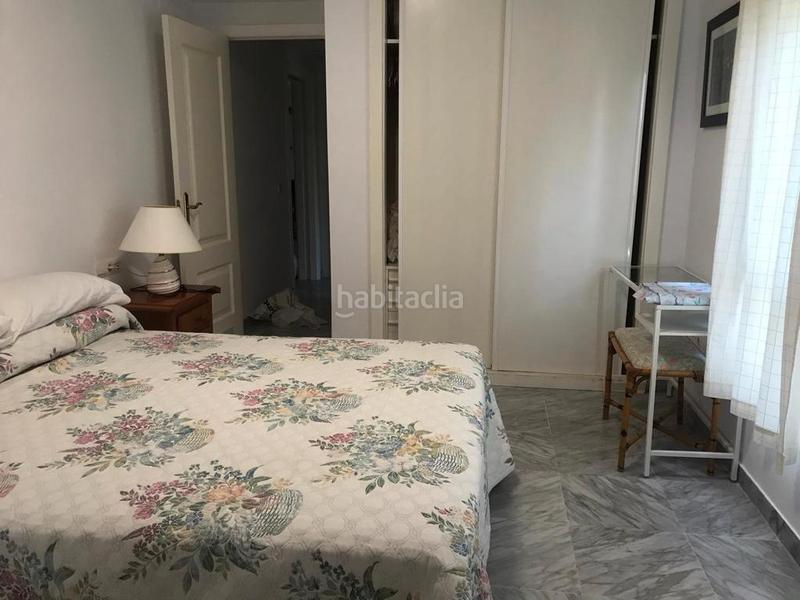 Foto f213e7e9-dca9-43c1-879d-76e36a573bf3. Pis a calle los jazmines 11 a Nueva Andalucía centro Marbella