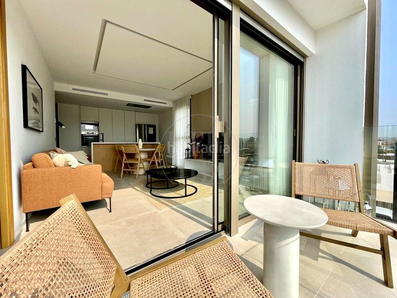 Foto 88e2cb5b-7487-4535-a23c-301e8ad16808. Location appartement avec parking piscine dans S´Eixample-Can Misses Ibiza