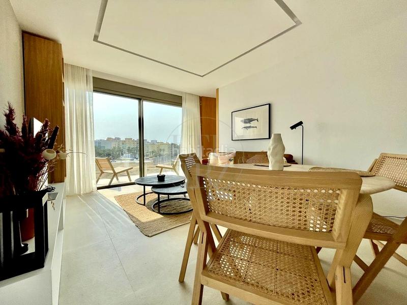 Foto b8f436f2-d060-4bfb-8cd7-b7fc1f3d46b6. Location appartement avec parking piscine dans S´Eixample-Can Misses Ibiza