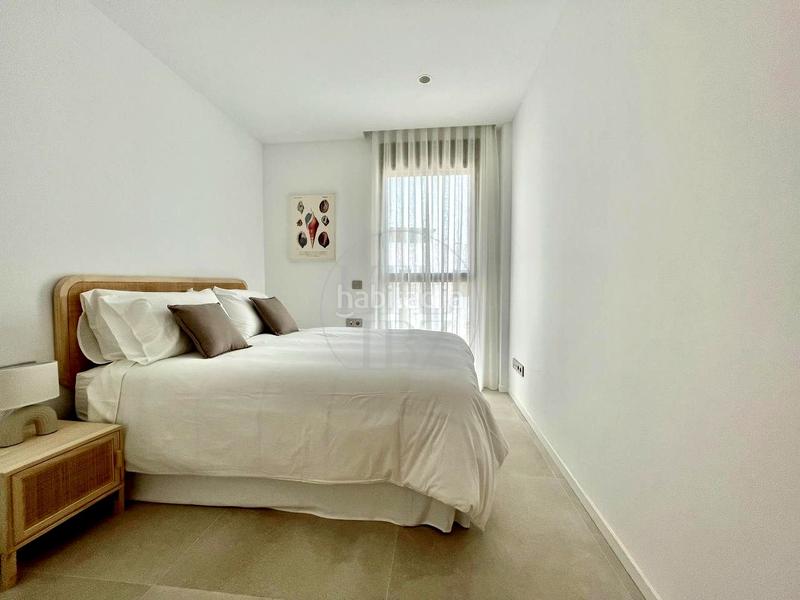 Foto b8b23e8f-4cf8-4935-b299-63d5bf2d626f. Rent flat with parking pool in S´Eixample-Can Misses Ibiza