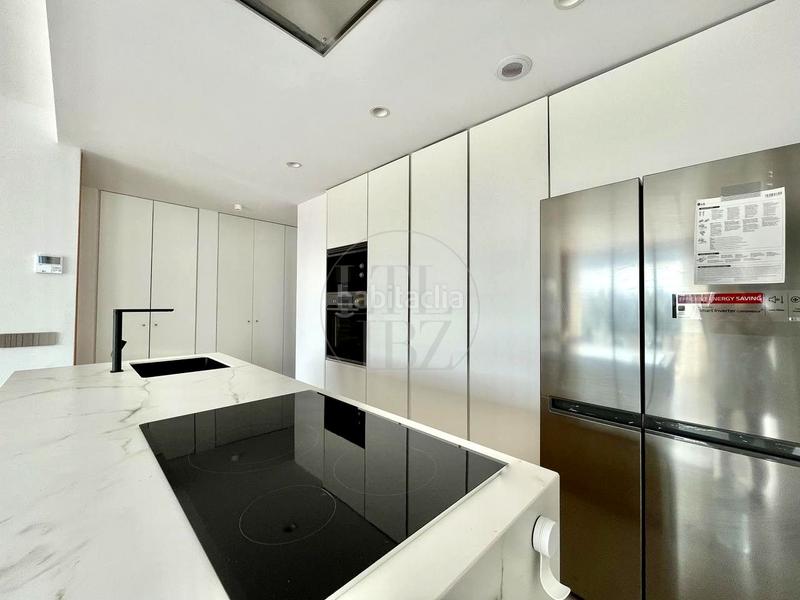 Foto dcc60547-bd7b-4167-825c-41aff6ff53de. Rent flat with parking pool in S´Eixample-Can Misses Ibiza
