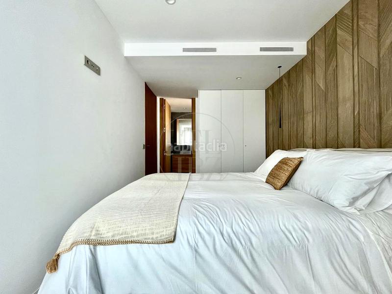 Foto f187accb-ce49-4433-b43b-5018a222f90a. Rent flat with parking pool in S´Eixample-Can Misses Ibiza