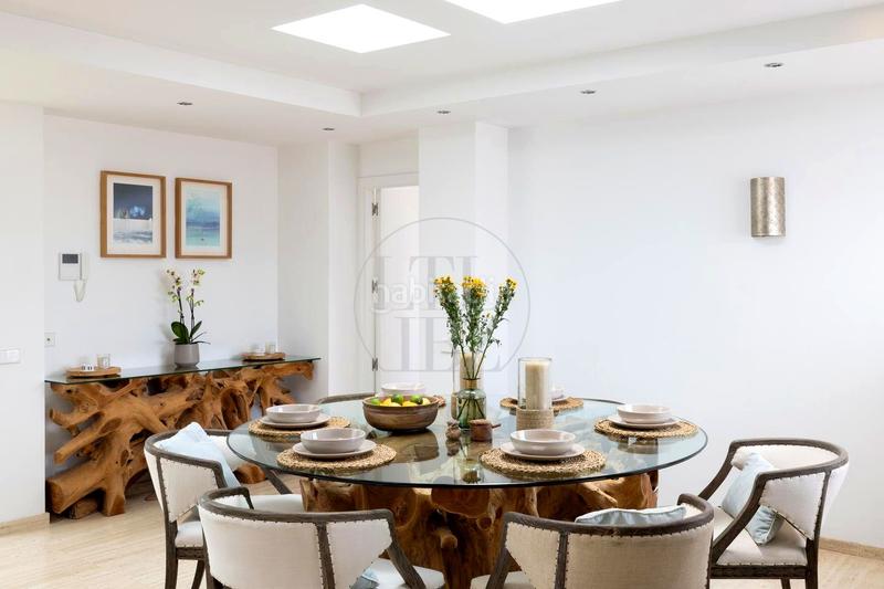 Foto 0fac2e28-8cf6-4575-a904-3953a0780268. Àtic amb aparcament piscina a Marina Botafoc-Talamanca Ibiza