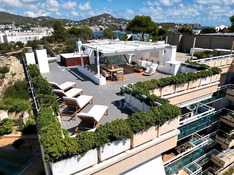 Foto be221446-36f6-408f-aee8-2238161f9b06. Àtic amb aparcament piscina a Marina Botafoc-Talamanca Ibiza