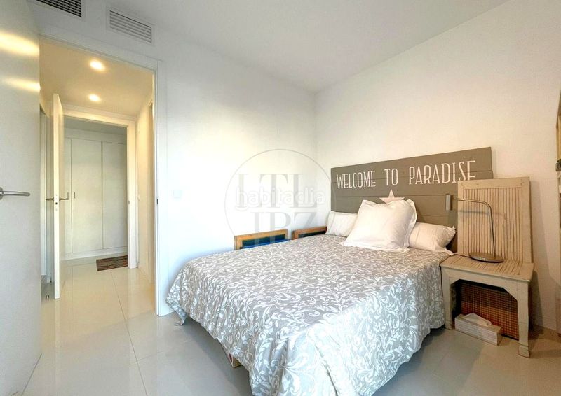 Foto 5c524b45-6589-484b-9d91-4e1f1b96d5d2. Apartament amb piscina a Ses Figueretes - Platja d'en Bossa - Cas Serres Ibiza