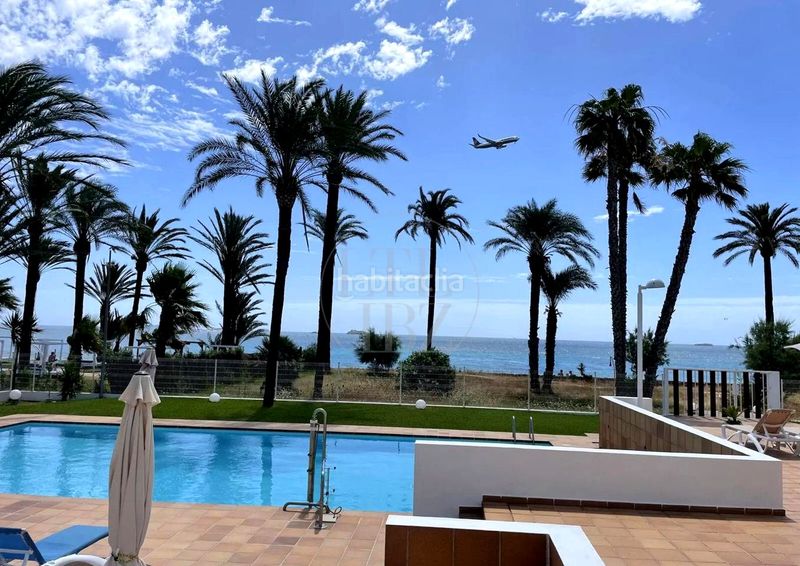 Foto c7ac3066-2b5d-46b8-9c12-35776edfaa86. Apartament amb piscina a Ses Figueretes - Platja d'en Bossa - Cas Serres Ibiza