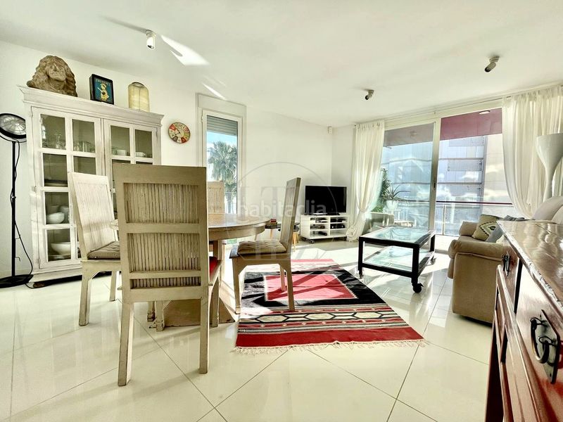 Foto fe2d3d9c-1eea-42e9-ab75-00f186e06f15. Apartament amb piscina a Ses Figueretes - Platja d'en Bossa - Cas Serres Ibiza