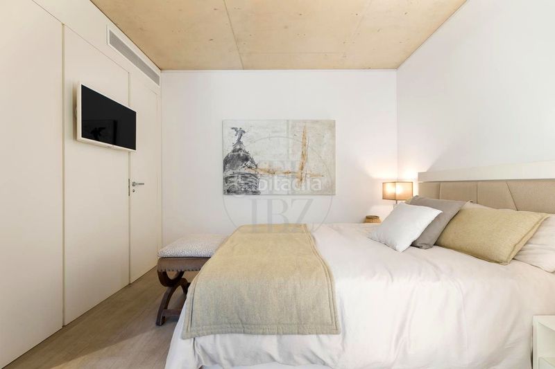 Foto 24f61352-cc8d-4724-ac87-148fb83567b0. Dúplex a Dalt Vila-La Marina Ibiza