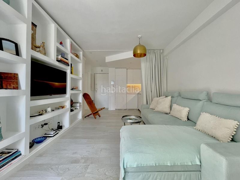 Foto b9b782f8-0323-49a8-b6cd-767bb081cfdb. Apartament amb piscina a Marina Botafoc-Talamanca Ibiza