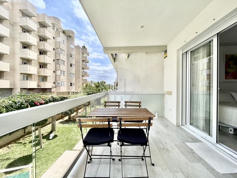 Foto fb4dc569-50aa-42f6-a615-2e453523ea2d. Apartament amb piscina a Marina Botafoc-Talamanca Ibiza