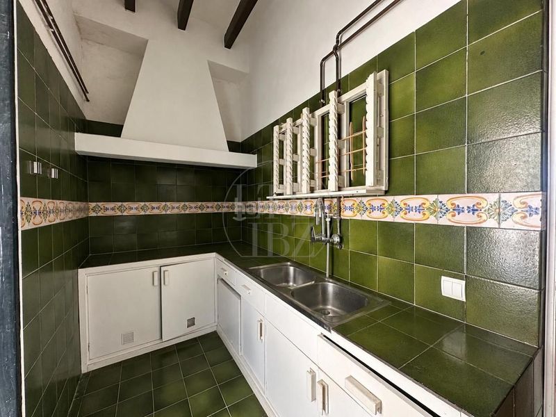 Foto 23a4ace0-8ba7-43df-9b71-c1c728d2e9e1. Appartement dans Dalt Vila-La Marina Ibiza
