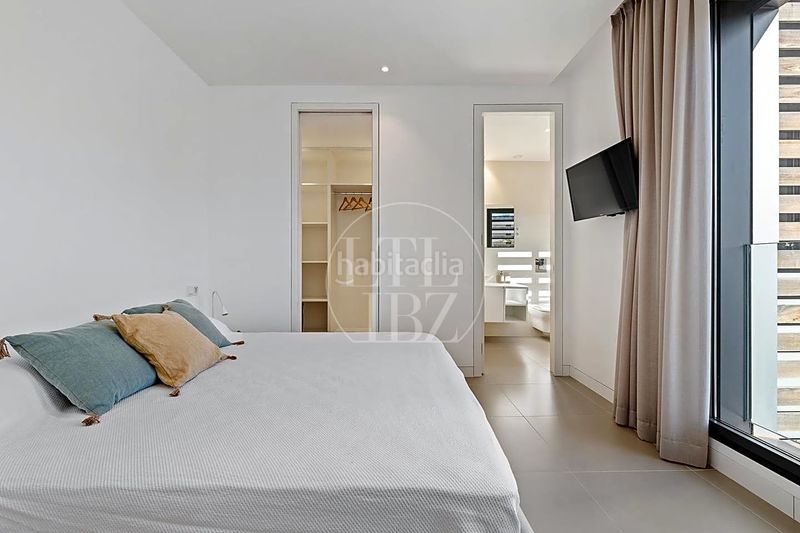 Foto 31b12fe5-20ee-4c56-94f5-c82f5474dfa3. Appartement dans carrer arrapatxita 12 dans Cap Martinet Santa Eulària