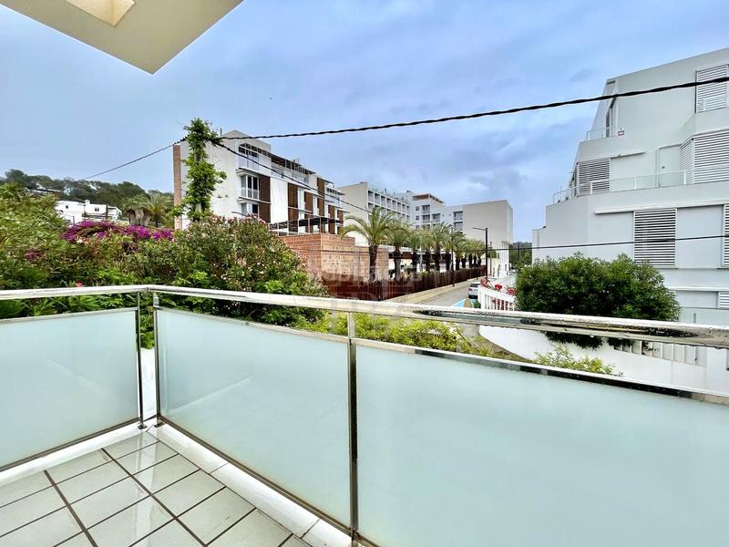 Foto 3bedf35d-1bd8-41d5-9330-88b8de603b47. Apartamento  en venta en talamanca, 3 dormitorios, terraza y garaje en Ibiza