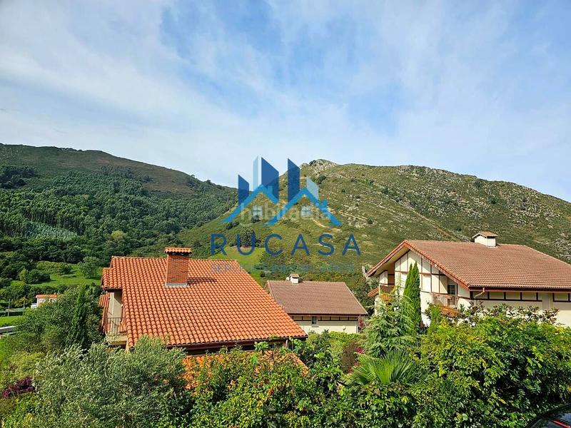 Foto 5c55d9f4-3655-4c51-897e-210a34df8603. Casa amb calefacció a Otañes-Talledo Castro - Urdiales