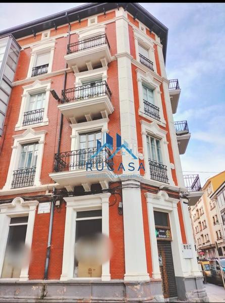 Foto ea4497c0-7aaa-4007-9c5d-6e4a10fff6f8. Geschäftsraum in Centro Torrelavega