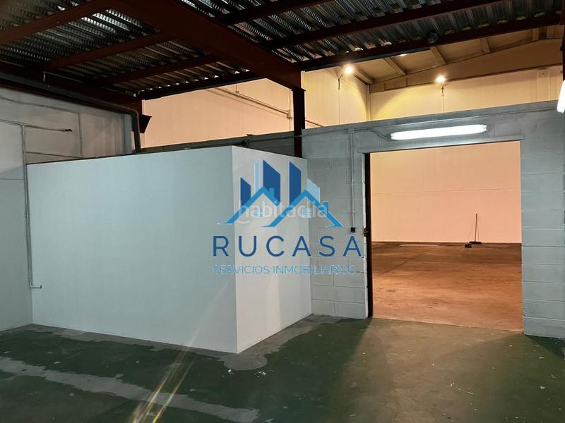 Foto 4a55f86d-aec6-4e65-83e0-8cf3ecdbf443. Fabrikhalle in Corrales de Buelna (Los)