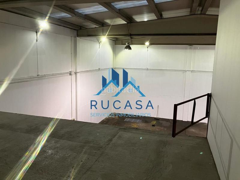 Foto 59051782-6a00-42dc-bb7a-398564fc52d5. Fabrikhalle in Corrales de Buelna (Los)