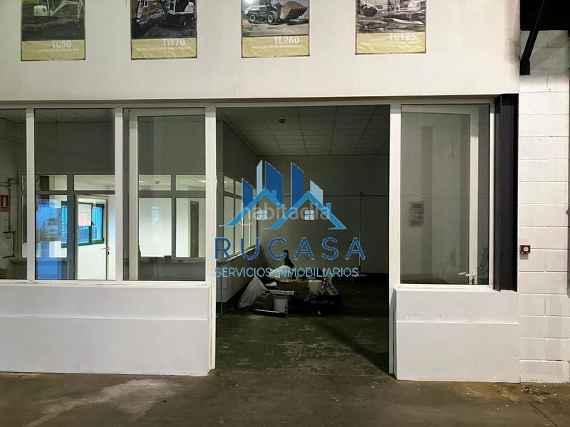 Foto dd54e8f8-cca5-411e-97f8-2ccf9de75653. Fabrikhalle in Corrales de Buelna (Los)