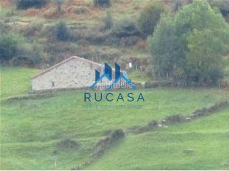 Foto 9e2a887d-f836-4246-a497-cc25f945fade. Masía finca rústica con cabaña para reformar , cantabria en Tudanca