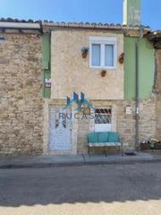 Casa aparellada  Cinturón de ronda. En venta casa o chalet  cerca de aguilar de campoo