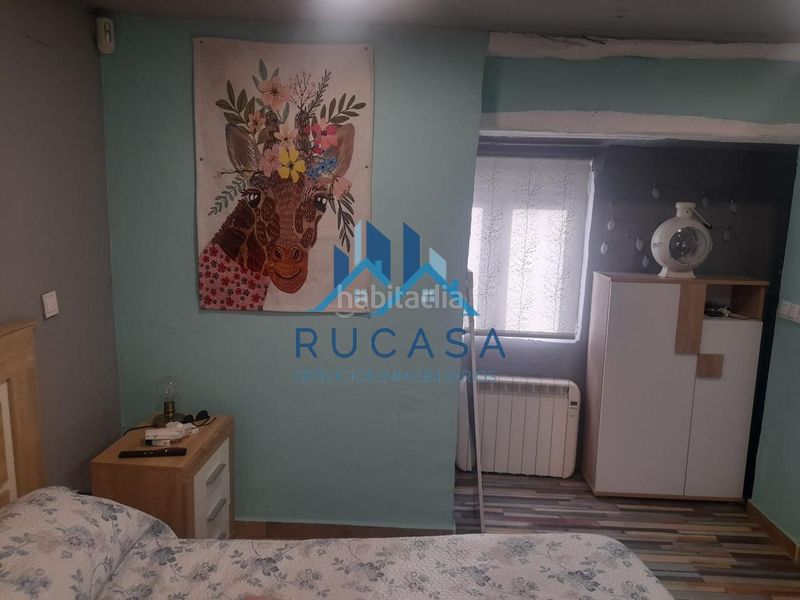 Foto f45e9f8e-e8ba-4136-8994-c4719aae9e09. Casa aparellada amb calefacció a Aguilar de Campoo