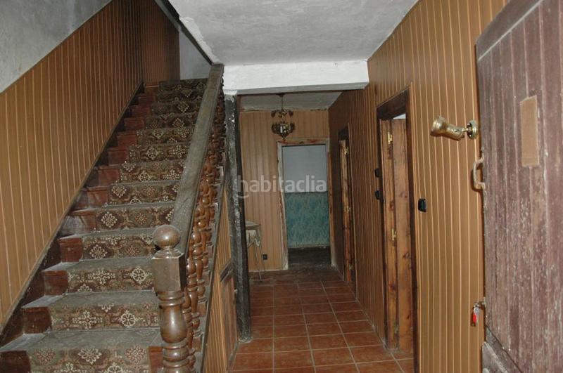 Foto a884651d-be4d-4008-abf7-7f9e7f08f8bb. Casa amb aparcament a Reocín