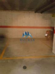 Aparcament cotxe  Marqués de valdecilla. Venta de 1 o 2 plazas de garaje en soto de la marina.