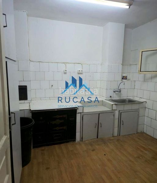 Foto 790306d4-64c2-444b-8ce6-d0f2bef260ef. Lloguer local comercial a Centro Torrelavega